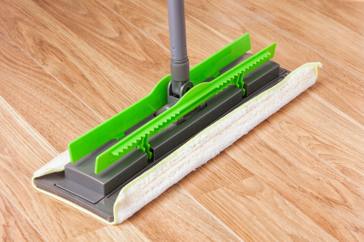 YORK Flat Mop for Cleaning Click & Collect Floors Brand York