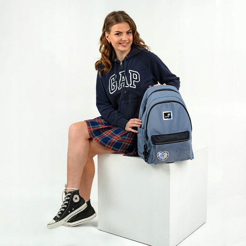 YOUTH SCHOOL BACKPACK FOR A GIRL WITH A HEART KITE Packaging status original