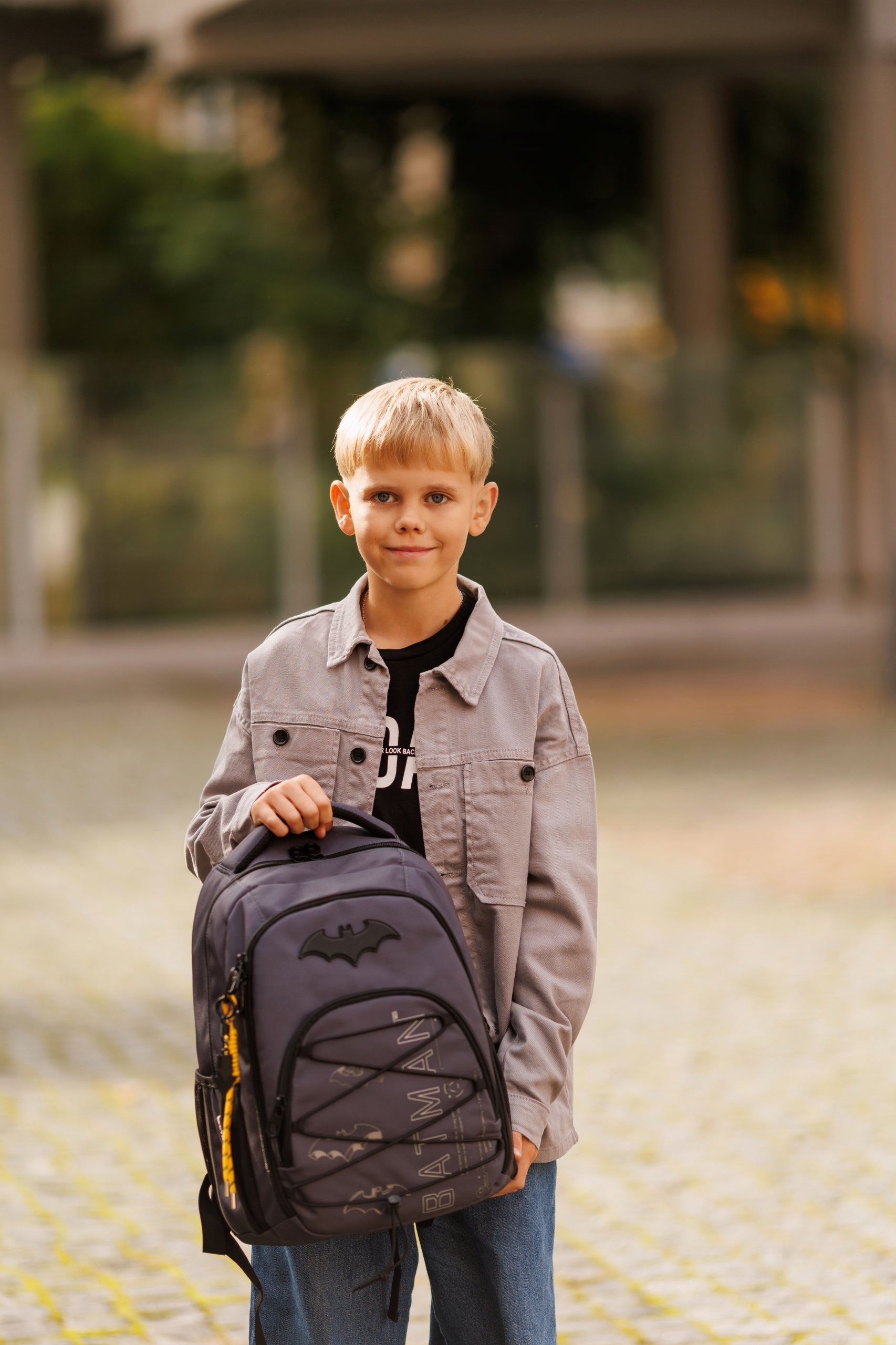 Youth school backpack for boy 9-12 years shining grey Batman Kite Packaging status original