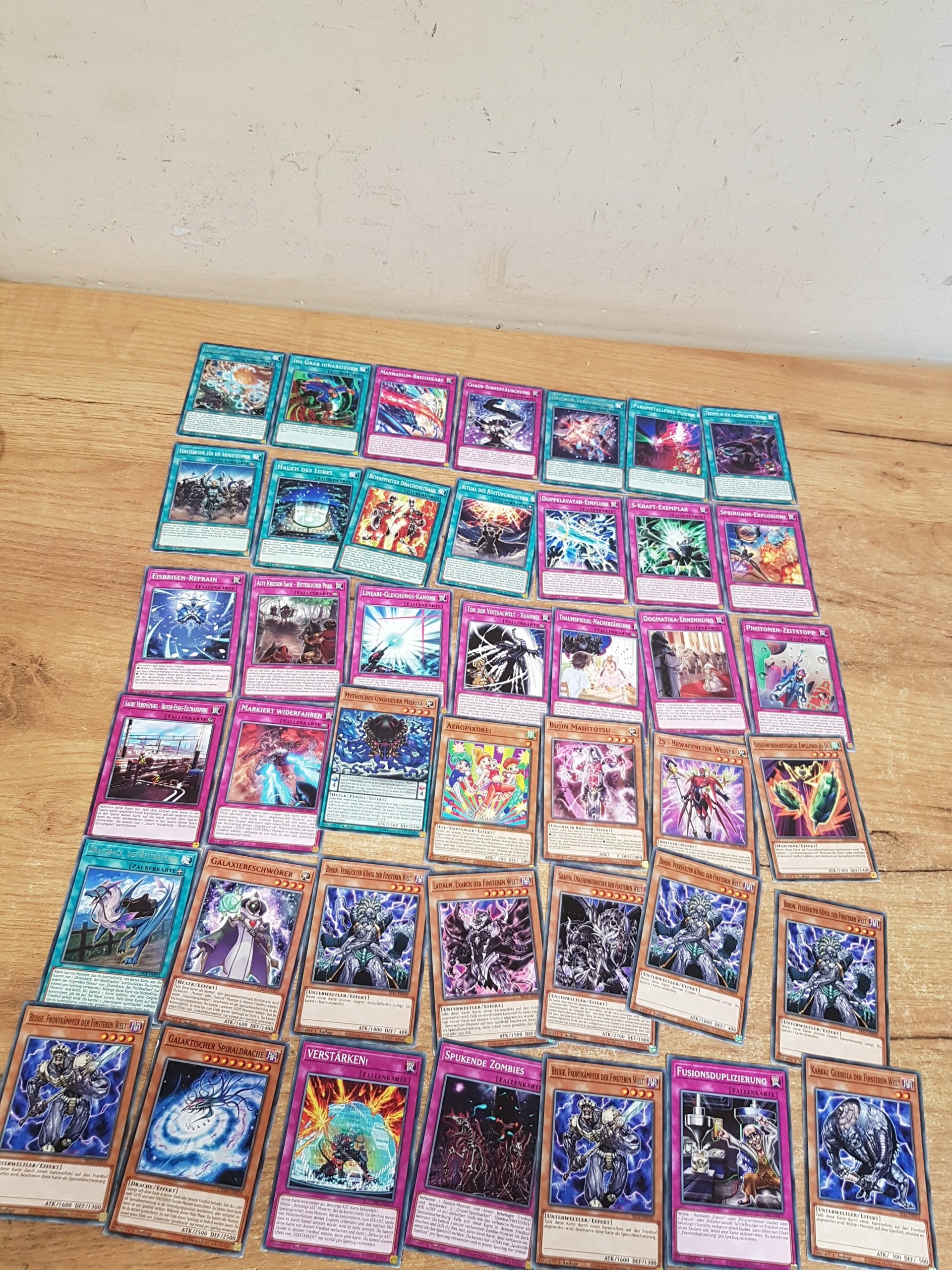 Spielkarten Konami TCG Yu-Gi-Oh! 