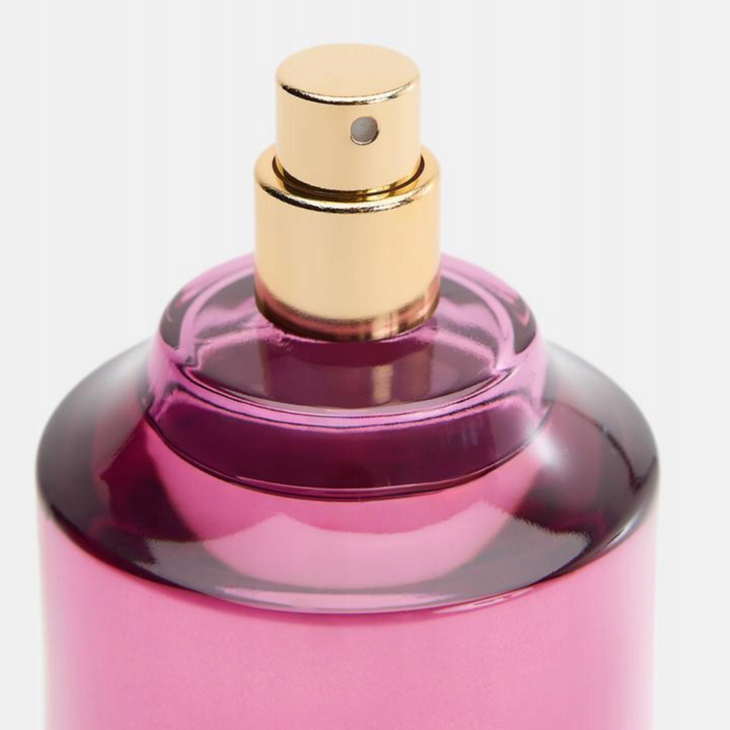 ZARA SASSY CRANBERRY 100 ML Packaging status original