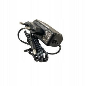 MW Power ER24W12V perjungiamas maitinimo šaltinis 12V/2A - DC kištukas 5.5/2.1mm