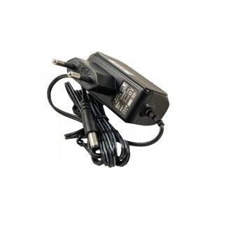 MW Power ER24W12V perjungiamas maitinimo šaltinis 12V/2A - DC kištukas 5.5/2.1mm