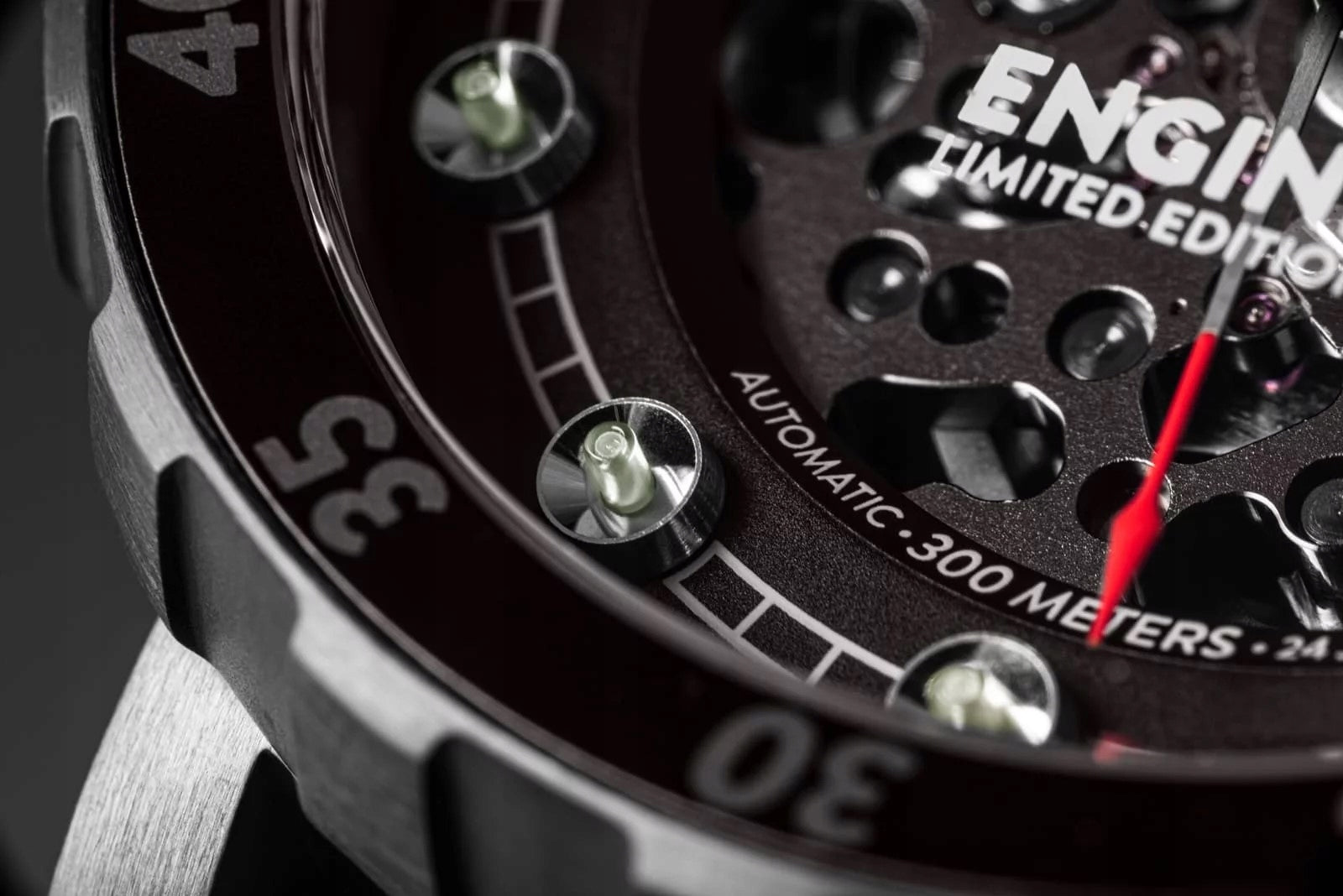 Herrenuhr Vostok Europe Engine Limited Edition NH72-571C647 