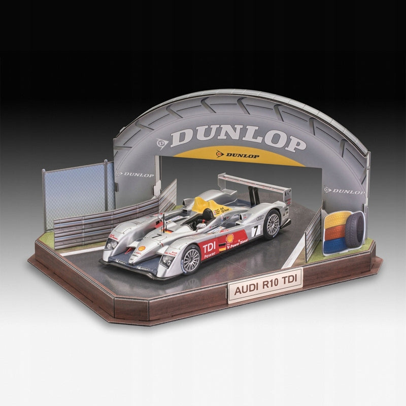 Geklebtes Modell Audi R10 TDI LeMans 