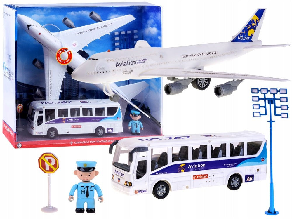 Didelio žaislinio lėktuvo ir autobuso rinkinys