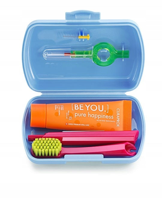 Reiseset mit Mundpflegeutensilien Curaprox: Zahnbürste + Zahnpasta, 10 ml + Interdentalbürsten, 2 Stk. 