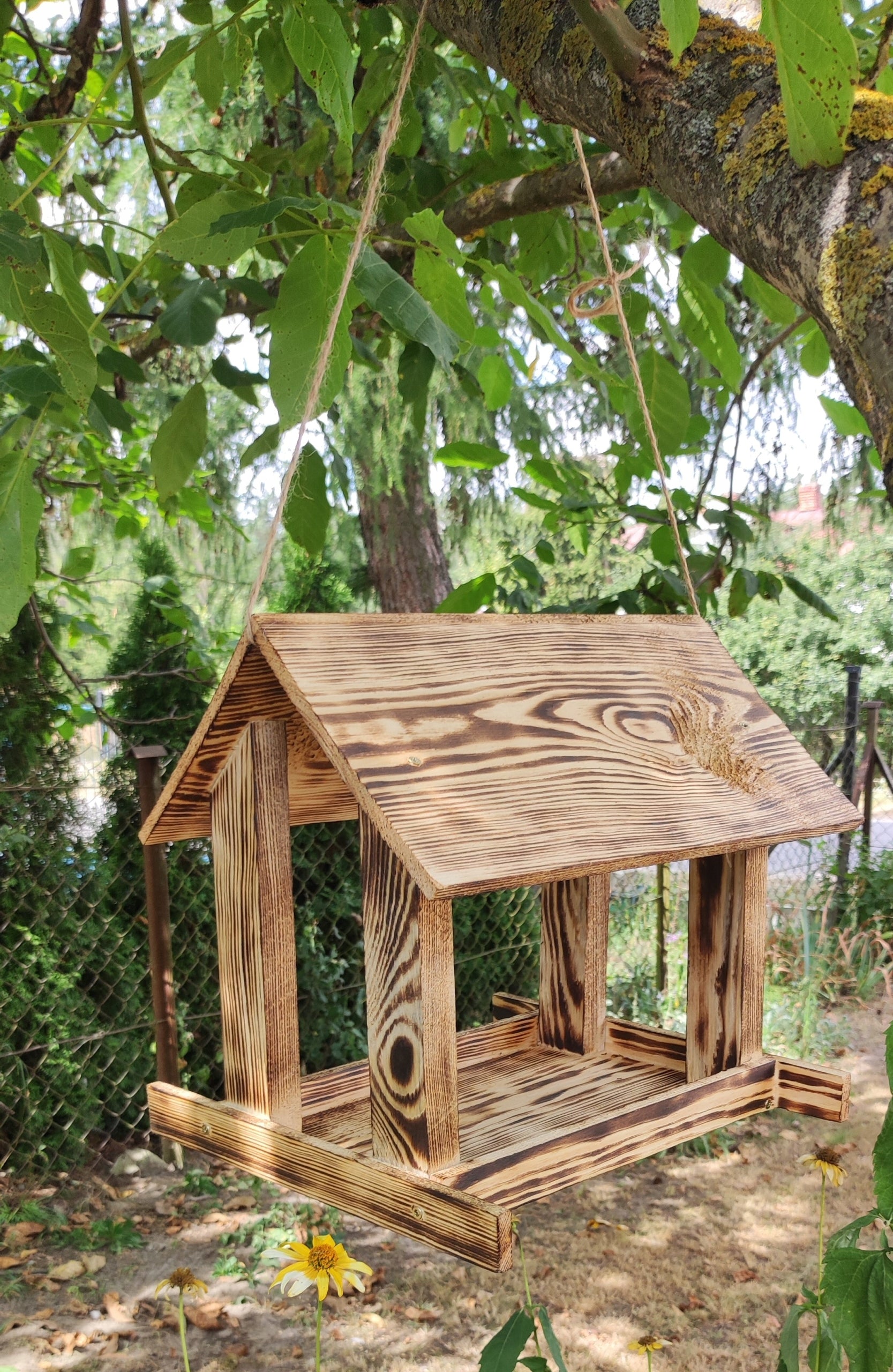 BIRD FEEDER WOODEN TAN TWISTED XXL LARGE