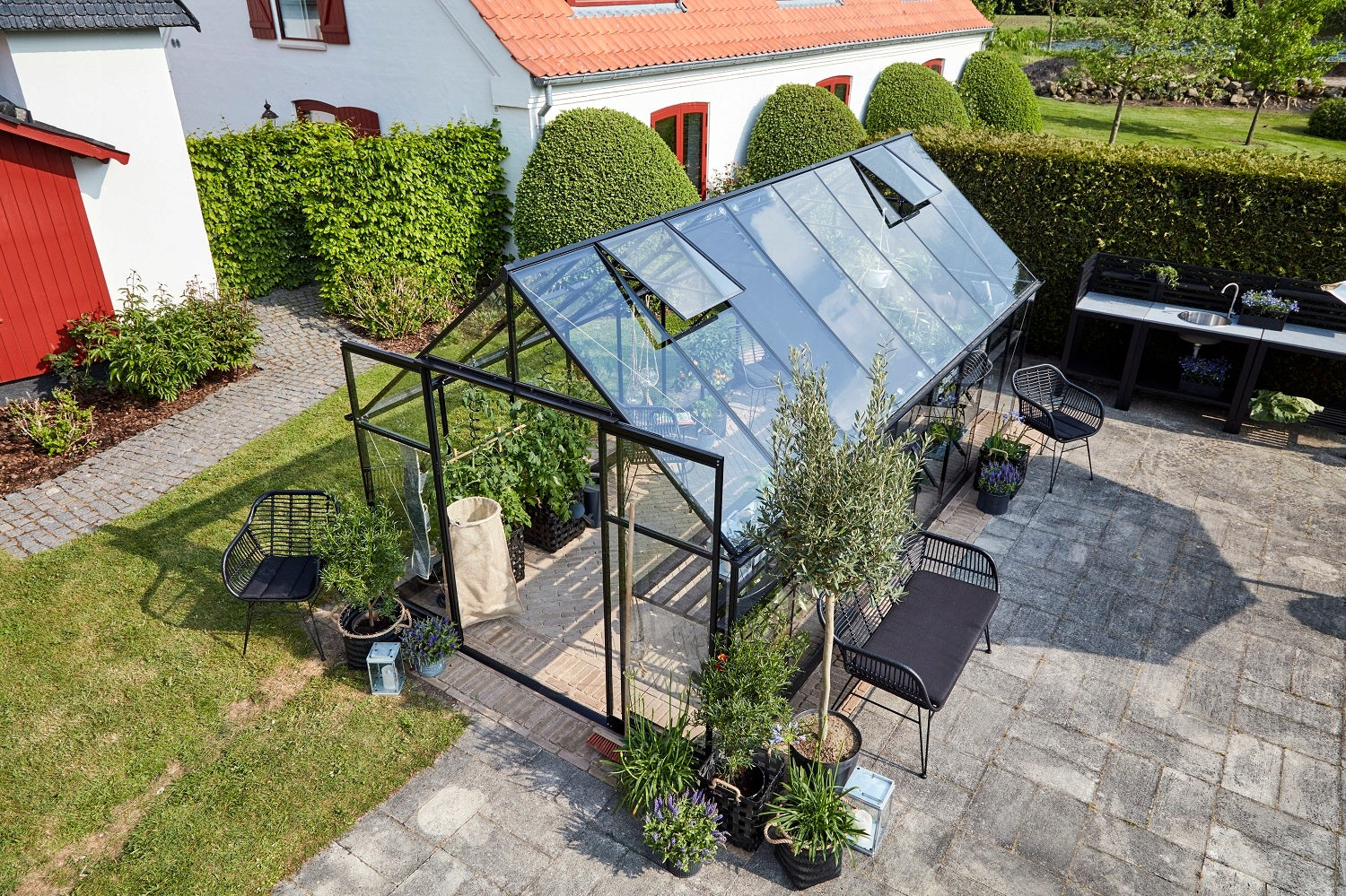 acm GREENHOUSE QUBE 816 2,51 x 4,98 m BLACK TEMPERED ALUMINUM GLASS Manufacturer Halls