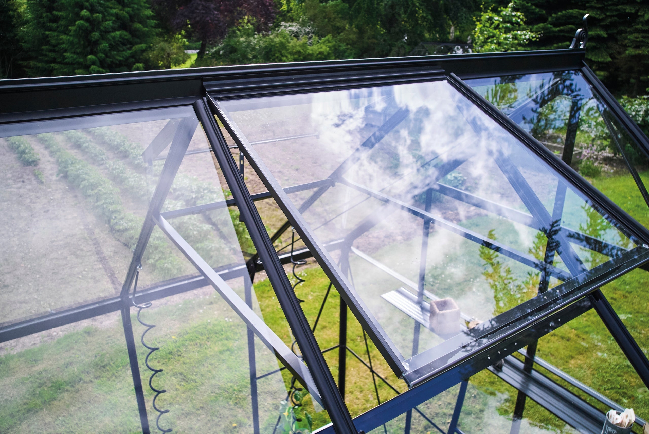 acm ICON aluminium greenhouse 11,2 m2; 2,55 x 4,41 m tempered glass + base Length 4.41 m