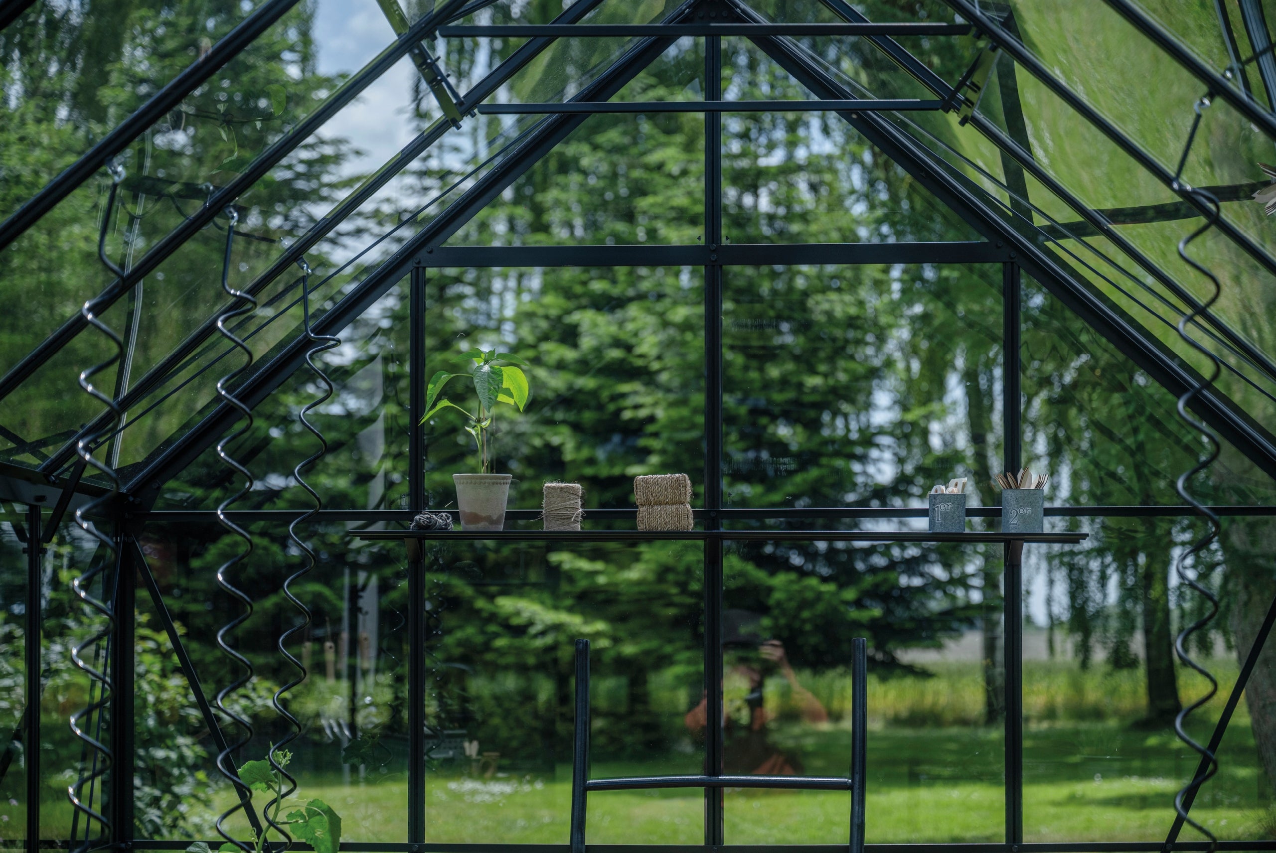 acm ICON aluminium greenhouse 11,2 m2; 2,55 x 4,41 m tempered glass + base Width 2.55 m