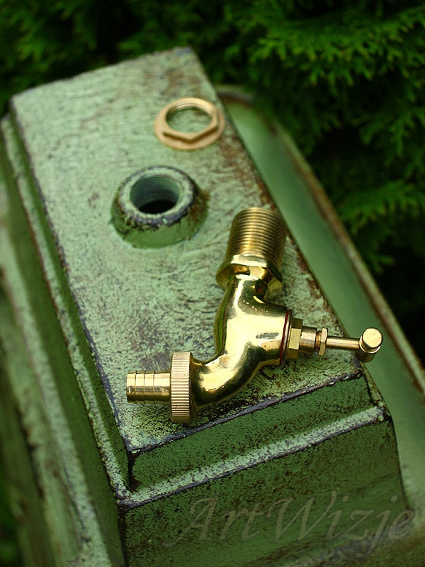 Garden Cast Iron Sink Drone Sink Water Intake with 3/4 Inch Faucet