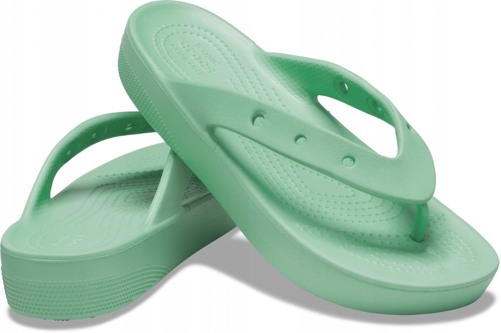 Hausschuhe für Damen Crocs™ Classic Platform Flip 231267 