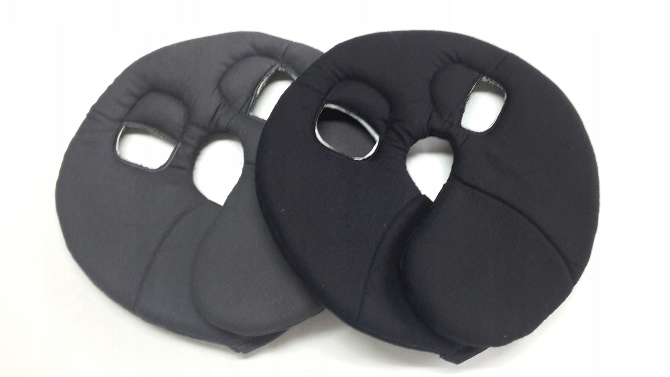 wheel REDUCING INSERT FOR SEAT headrest maintains anatomical position