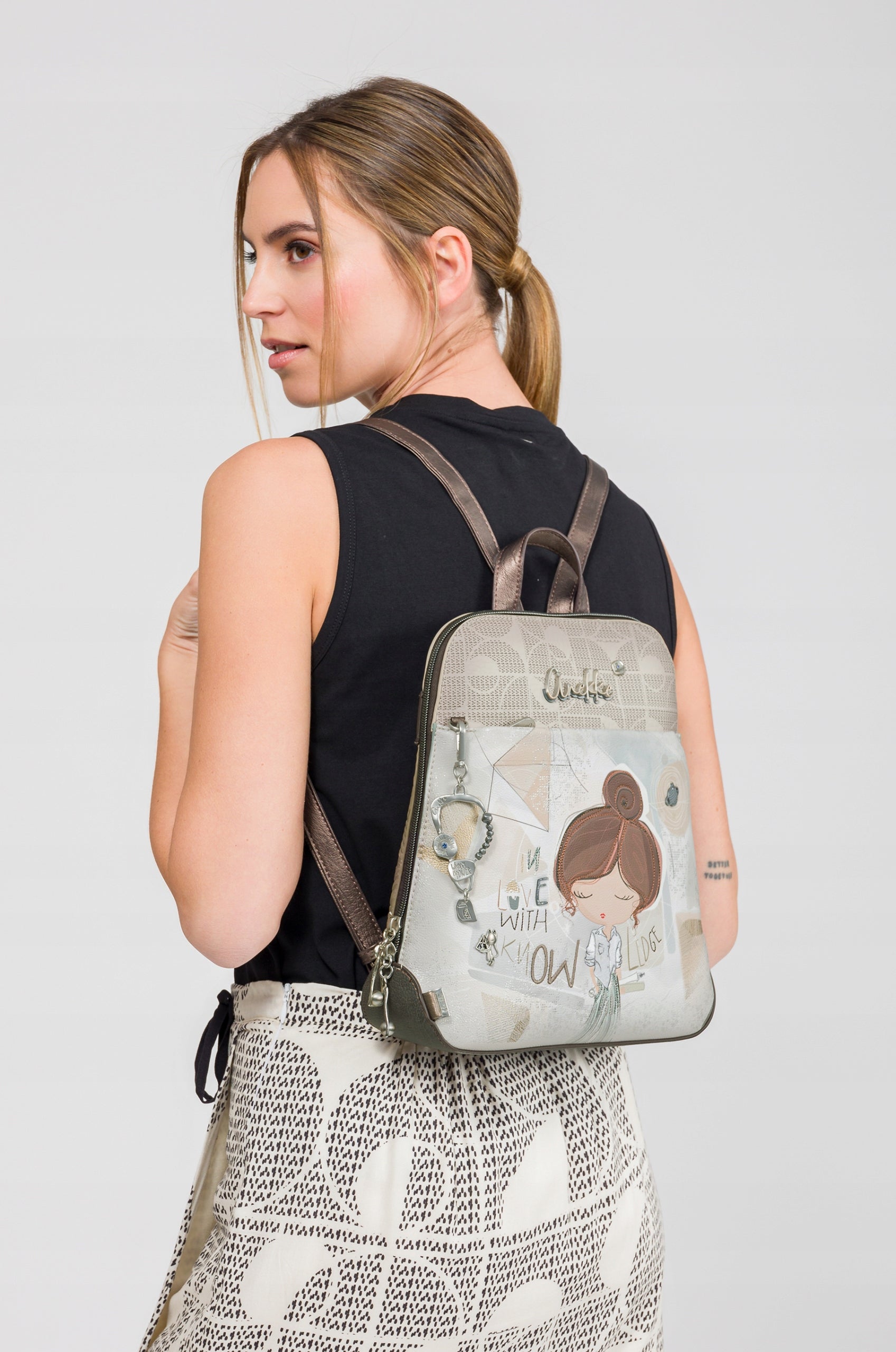 women's backpack Anekke 42805-055 Sophia urban stylish backpack Keychain Packaging status original
